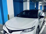 Toyota Camry 2019 года за 14 300 000 тг. в Астана – фото 3
