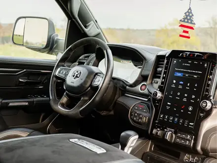Dodge RAM 2021 года за 77 500 000 тг. в Алматы – фото 16