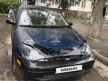 Ford Focus, 2000