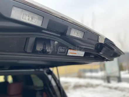 Lexus LX 570 2018 года за 61 900 000 тг. в Алматы – фото 35