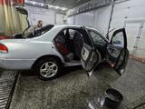 Mazda Cronos 1992 годаfor1 380 000 тг. в Усть-Каменогорск – фото 4