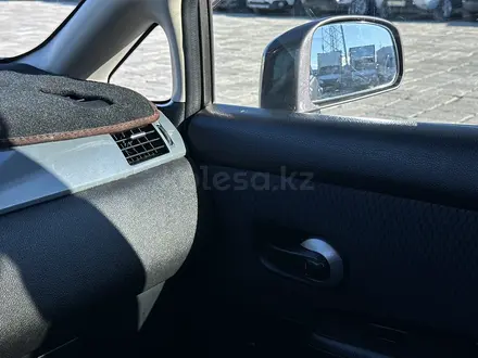 Nissan Tiida 2008 года за 2 800 000 тг. в Атырау – фото 22