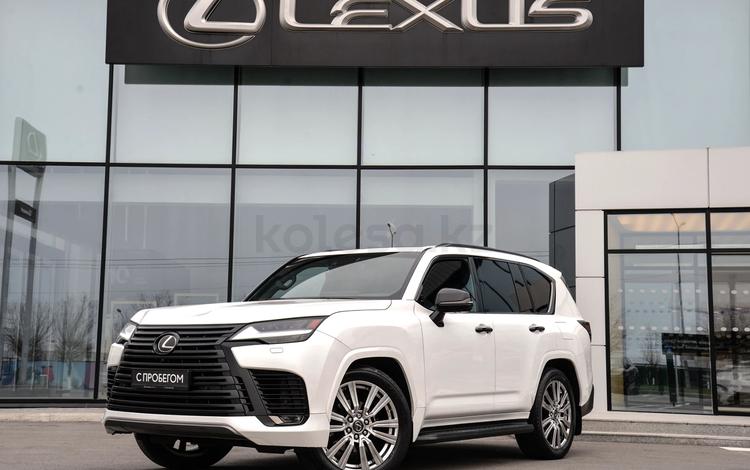 Lexus LX 600 VIP Black Edition — миниатюра 1