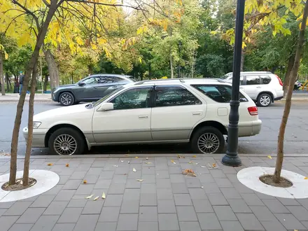 Toyota Mark II Qualis 1999 года за 4 500 000 тг. в Алматы – фото 14