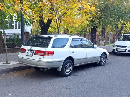 Toyota Mark II Qualis 1999 года за 4 500 000 тг. в Алматы – фото 16