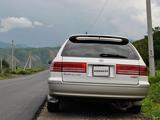 Toyota Mark II Qualis 1999 года за 4 500 000 тг. в Алматы