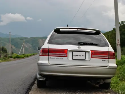 Toyota Mark II Qualis 1999 года за 4 500 000 тг. в Алматы