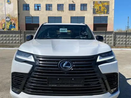 Lexus LX 600 Overtrail 2025 года за 85 436 600 тг. в Актобе