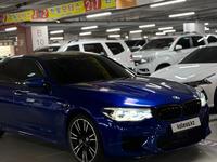 BMW M5 2018 года за 35 000 000 тг. в Алматы