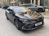Toyota Camry 2022 года за 14 000 000 тг. в Алматы – фото 3