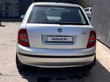 Skoda Fabia 2002 года за 1 300 000 тг. в Алматы – фото 3