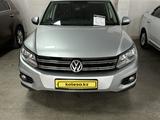Volkswagen Tiguan 2015 года за 7 400 000 тг. в Караганда