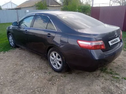 Toyota Camry 2010 года за 5 100 000 тг. в Уральск – фото 4