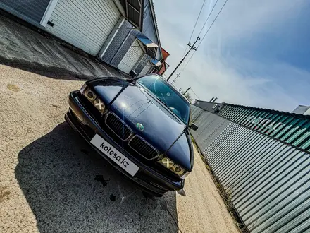BMW 730 1995 года за 5 700 000 тг. в Актобе – фото 2