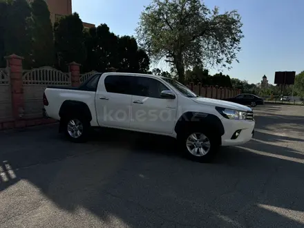 Toyota Hilux 2018 года за 13 800 000 тг. в Алматы – фото 10