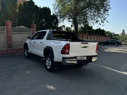 Toyota Hilux 2018 года за 13 800 000 тг. в Алматы – фото 21