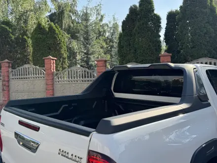 Toyota Hilux 2018 года за 13 800 000 тг. в Алматы – фото 23