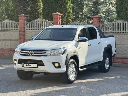 Toyota Hilux 2018 года за 13 800 000 тг. в Алматы