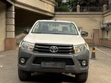 Toyota Hilux 2018 годаүшін12 400 000 тг. в Алматы