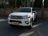 Toyota Hilux 2018 года за 13 800 000 тг. в Алматы – фото 4