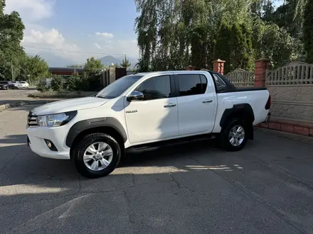 Toyota Hilux 2018 года за 13 800 000 тг. в Алматы – фото 9