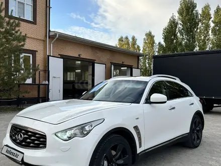 Infiniti FX37 2010 года за 7 000 000 тг. в Актобе