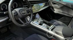 Audi Q8 2021 года за 30 500 000 тг. в Алматы – фото 4