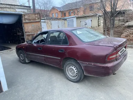 Mitsubishi Galant 1996 года за 700 000 тг. в Атырау – фото 3