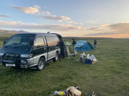 Mitsubishi Delica 1992 года за 2 200 000 тг. в Алматы – фото 2