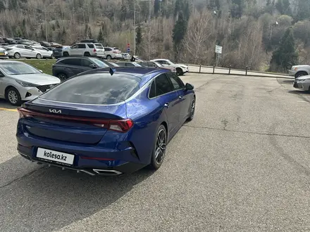 Kia K5 2022 года за 12 500 000 тг. в Алматы – фото 14