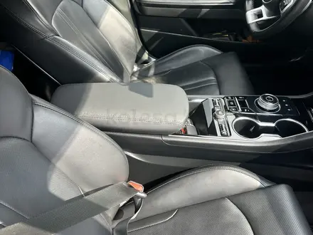 Kia K5 2022 года за 12 500 000 тг. в Алматы – фото 26