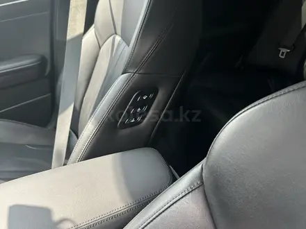 Kia K5 2022 года за 12 500 000 тг. в Алматы – фото 32