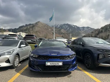 Kia K5 2022 года за 12 500 000 тг. в Алматы – фото 41