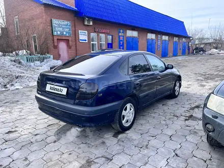 Toyota Avensis 2002 годаүшін1 800 000 тг. в Караганда – фото 2