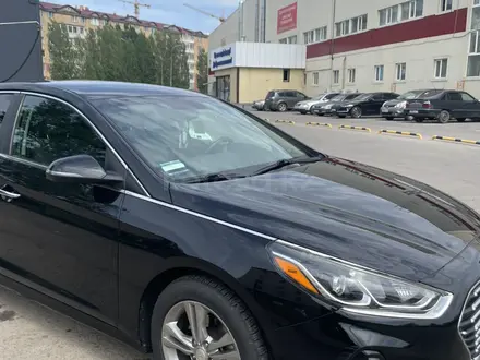 Hyundai Sonata 2017 года за 8 900 000 тг. в Астана – фото 3