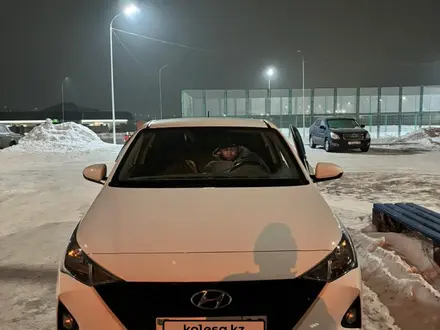 Hyundai Accent 2021 года за 7 700 000 тг. в Караганда