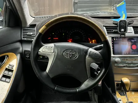 Toyota Camry 2006 года за 5 700 000 тг. в Актобе – фото 25