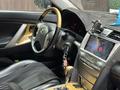 Toyota Camry 2006 года за 5 700 000 тг. в Актобе – фото 26
