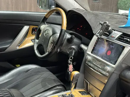 Toyota Camry 2006 года за 5 700 000 тг. в Актобе – фото 26