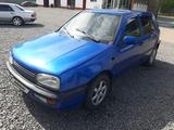 Volkswagen Golf 1995 года за 850 000 тг. в Караганда