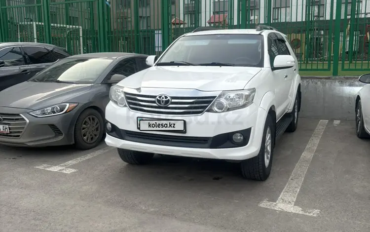 Toyota Fortuner 2014 года за 10 900 000 тг. в Атырау