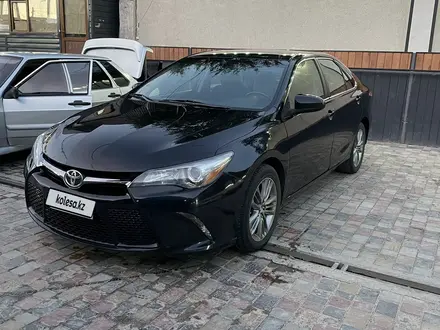 Toyota Camry 2015 года за 9 500 000 тг. в Шымкент