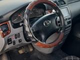 Toyota Avensis Verso 2001 годаүшін5 300 000 тг. в Атырау – фото 2