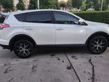 Toyota RAV4 2019 года за 12 500 000 тг. в Шымкент – фото 5