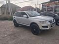 Volkswagen Touareg 2007 годаfor5 700 000 тг. в Алматы – фото 6