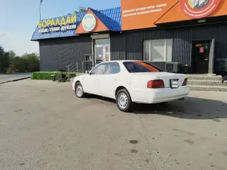Toyota Vista, 1995