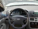 Hyundai Sonata 2006 года за 5 000 000 тг. в Жанаозен – фото 5