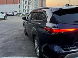 Toyota Highlander 2021 года за 26 000 000 тг. в Алматы – фото 5