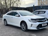 Toyota Camry 2017 года за 13 000 000 тг. в Караганда