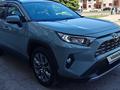 Toyota RAV4 2020 года за 14 700 000 тг. в Усть-Каменогорск – фото 2